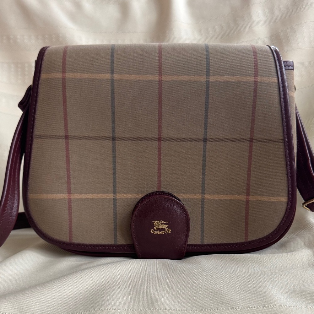 Vintage Burberrys Bag